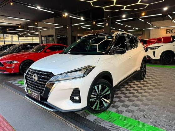 NISSAN KICKS 1.6 16V FLEXSTART EXCLUSIVE XTRONIC NISSAN KICKS 1.6 16V FLEXSTART EXCLUSIVE XTRONIC
